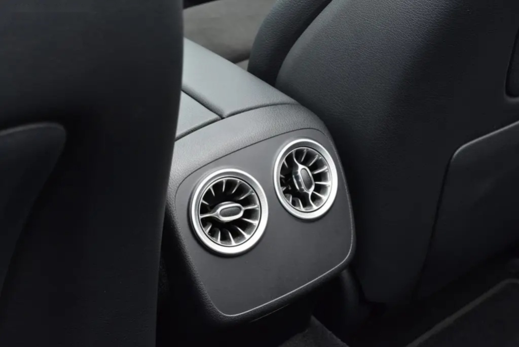 Mercedes-Benz Třídy E, E220d AMG Cabrio,LED ,Airscraf - 18