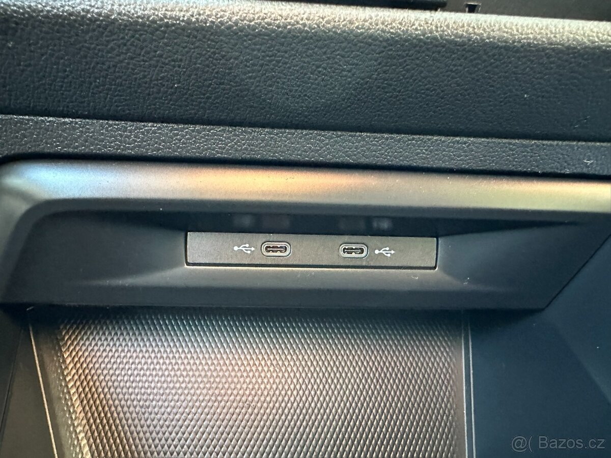 Volkswagen Golf, kombi 2,0 TDi 110kW - 18