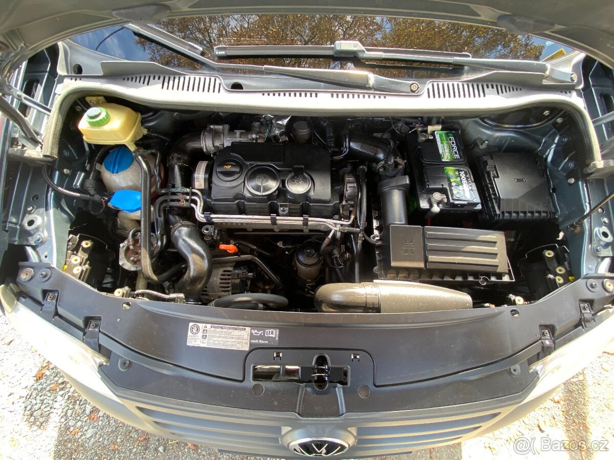 VW Caddy 1,9 TDi Aut.Klima, Tažné, AKU - 18