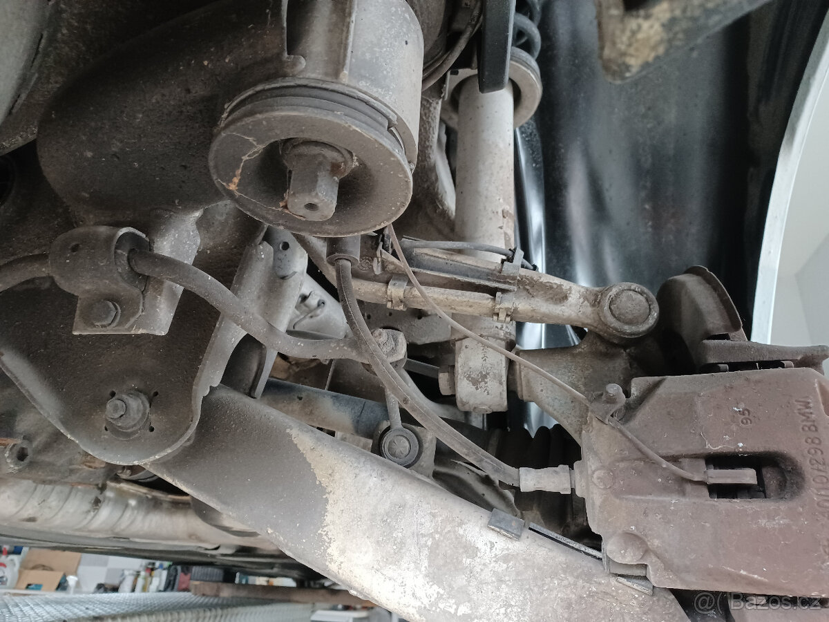 BMW 520i,YOUNGTIMER,TOP stav, - 18