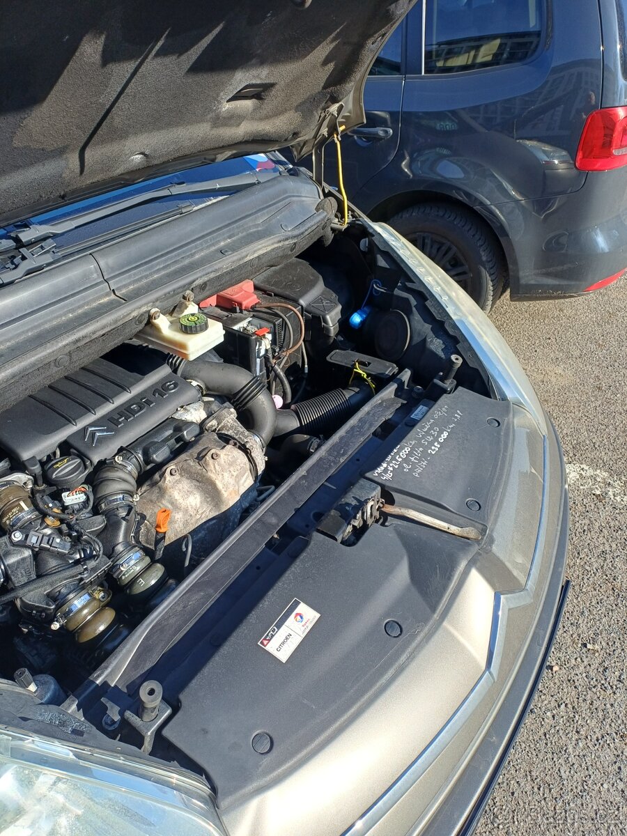 Citroën C4 Grand Picasso - 18