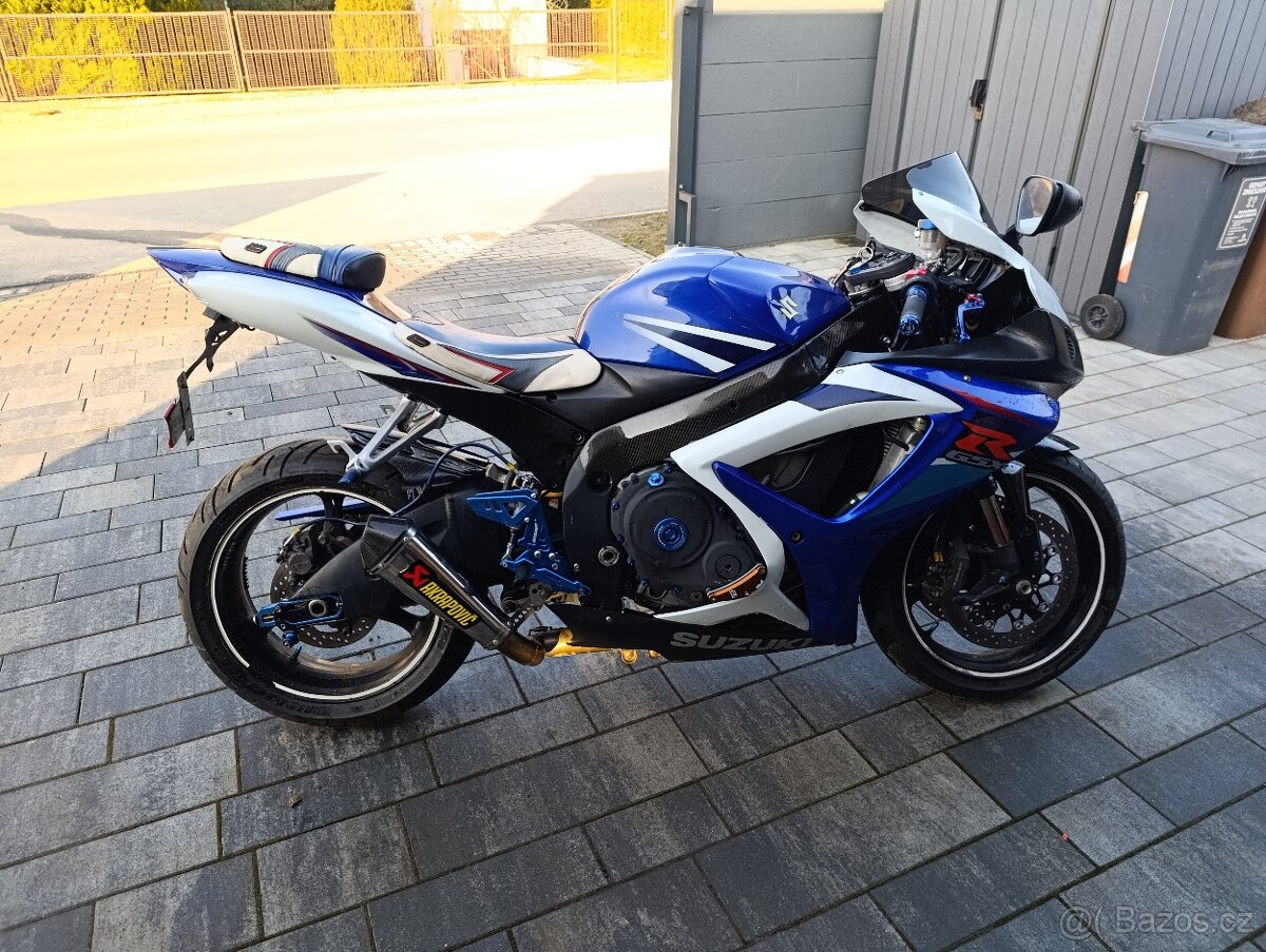 Suzuki GSX-R K7 CR doklady - 18