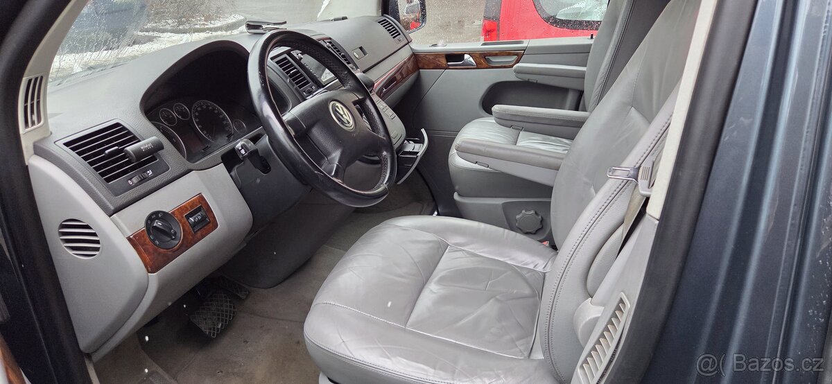 VW. Multivan T5 2.5TDi 128kw. DSG HIGHLINE 😏 - 18