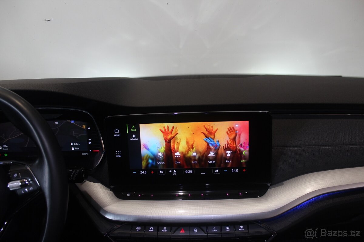 Škoda Octavia IV 2.0TDI DSG Display LED Tažné Model 2021 - 18