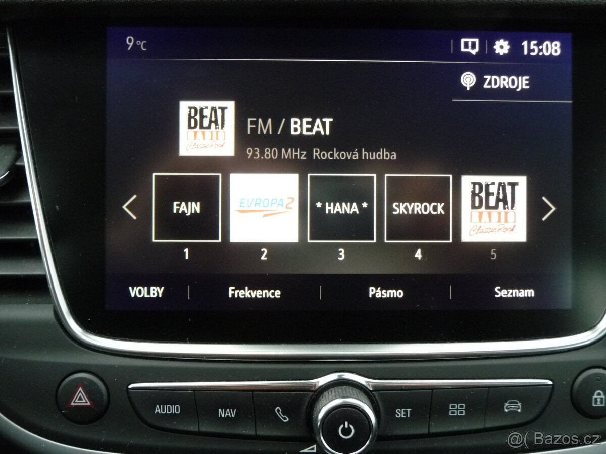 Opel Crossland X 1.2i 81ks Edition po 1.majit a servise - 18