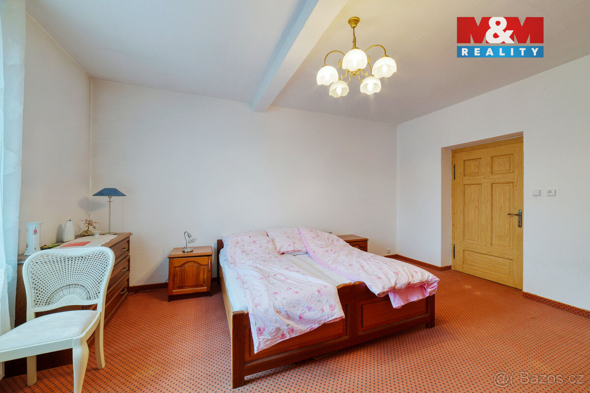 Prodej rodinného domu 7+1 v Podhradí u Aše, zahrada 5366 m2 - 18