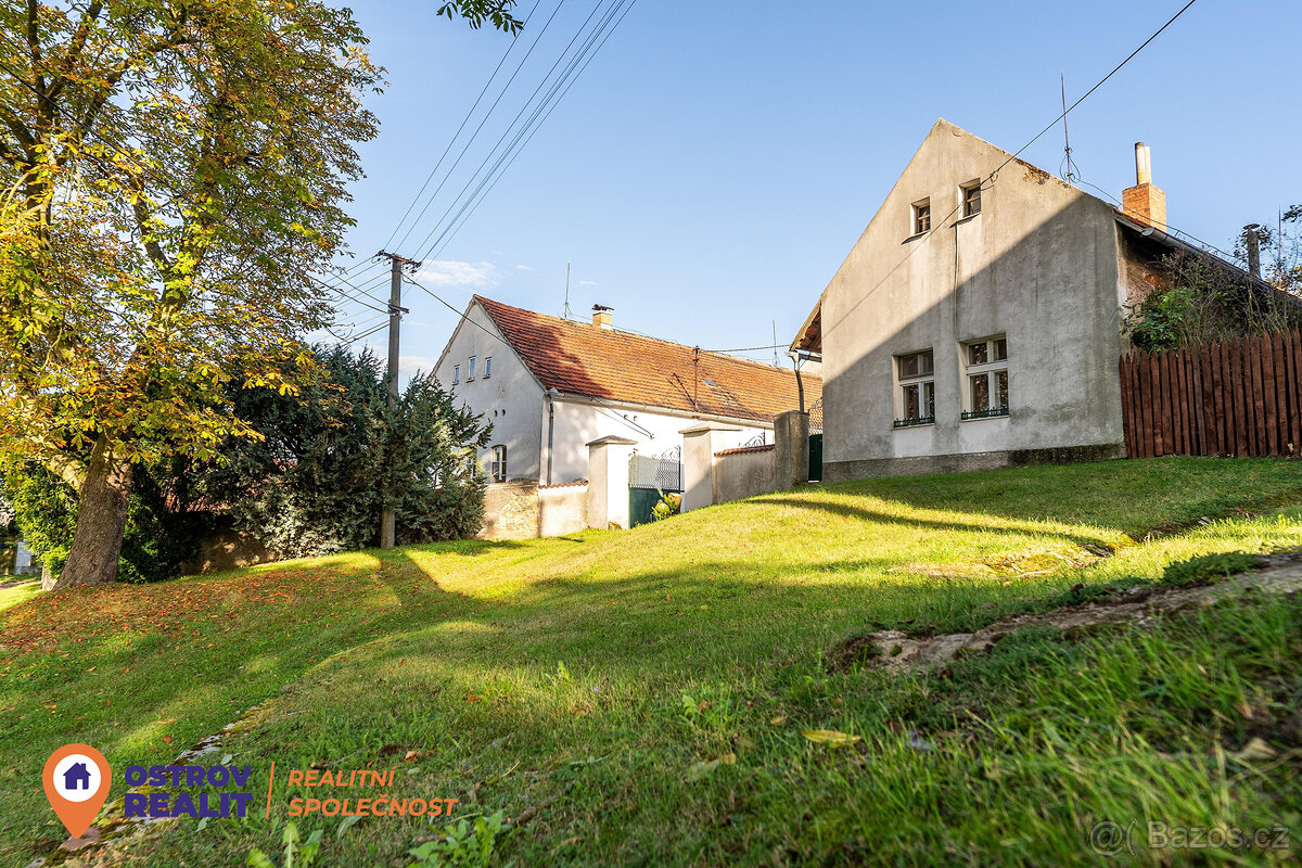 Prodej, rodinný dům, pozemky 11145 m2, Chlum - 18