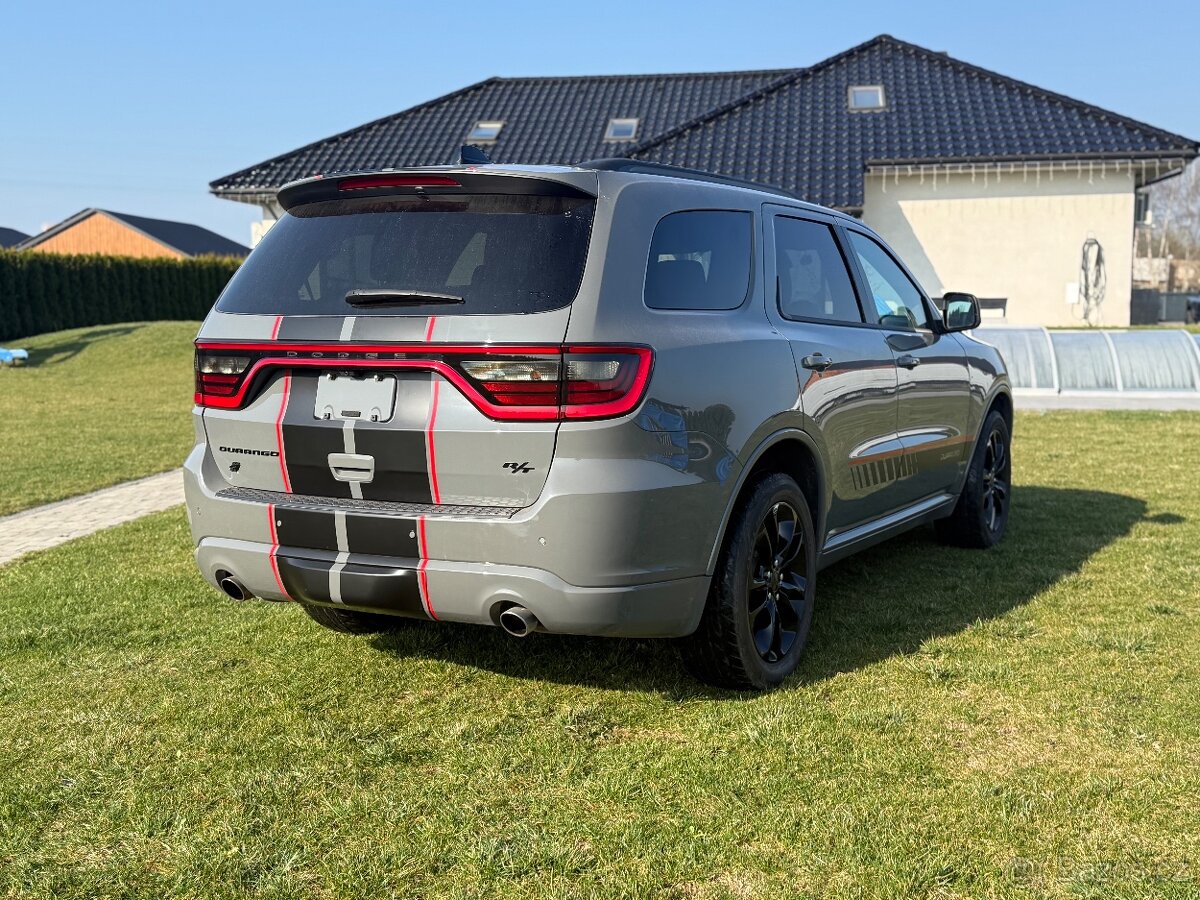 DODGE DURANGO 5.7 HEMI V8 2021 FULL VYBAVA DPH - 18