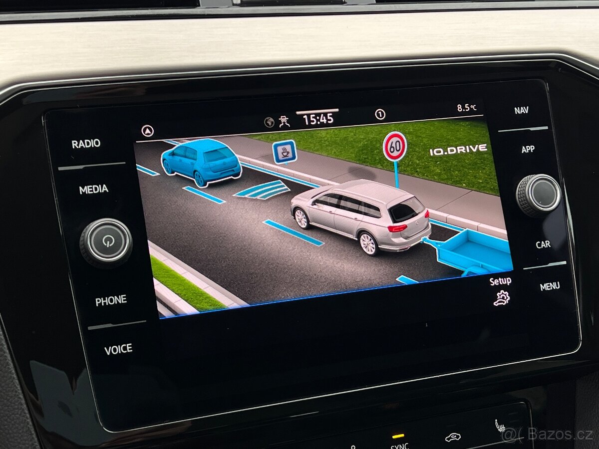 ✅ VW Passat R-Line 2.0TDI 110kw DSG7 IQ Lights Ťažné Servis - 18