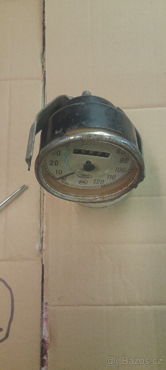 ČZ B,T , Jawa tachometr a tachometr VDO - 18