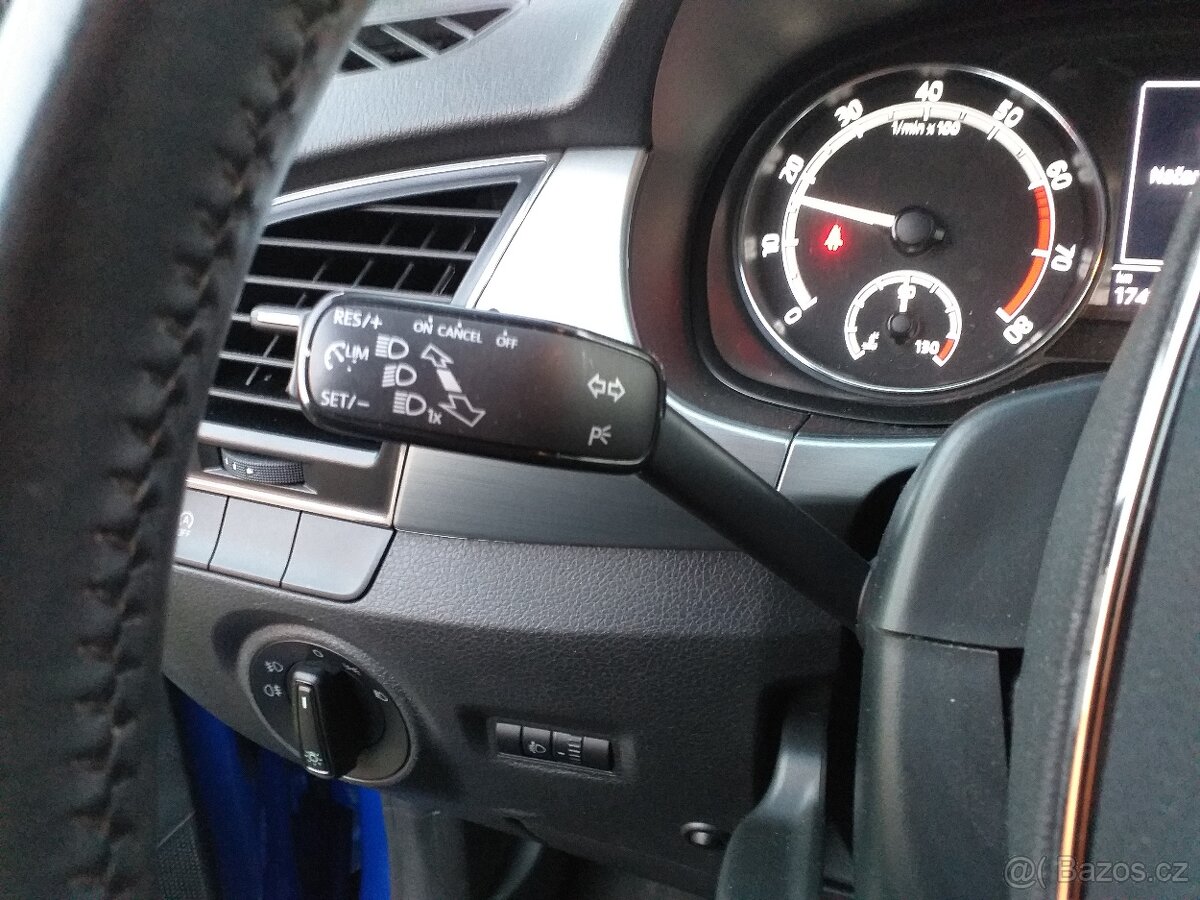 ŠKODA FABIA COM.1,0 TSi 70 KW,,KLIMA,ESP,ČR,SERVISKA - 18