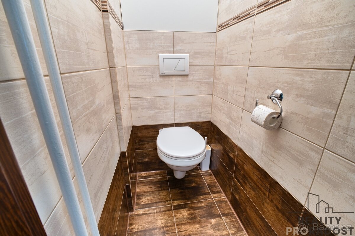 Prodej bytu 2+1 v osobním vlastnictví v Ostravě- Porubě - 18