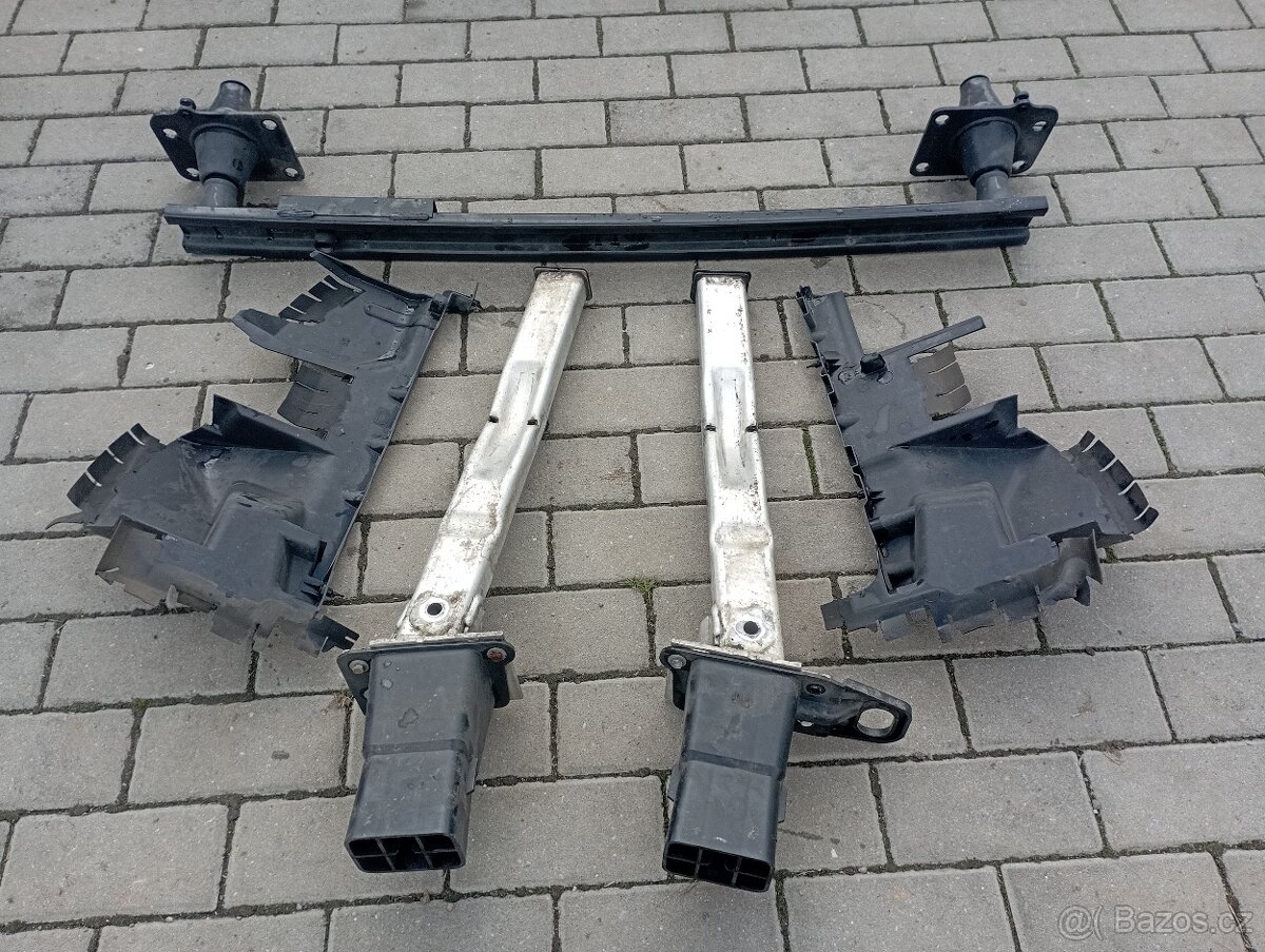 Peugeot 5008 - Náhradní díly EZRC - 18