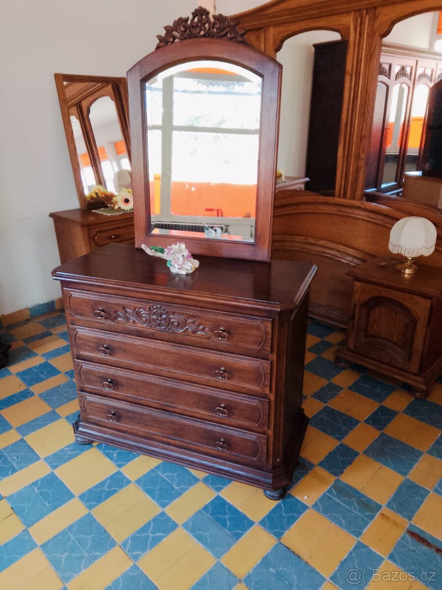 KRÁSNÁ KOMPLETNÍ LOŽNICE BELLA - 18