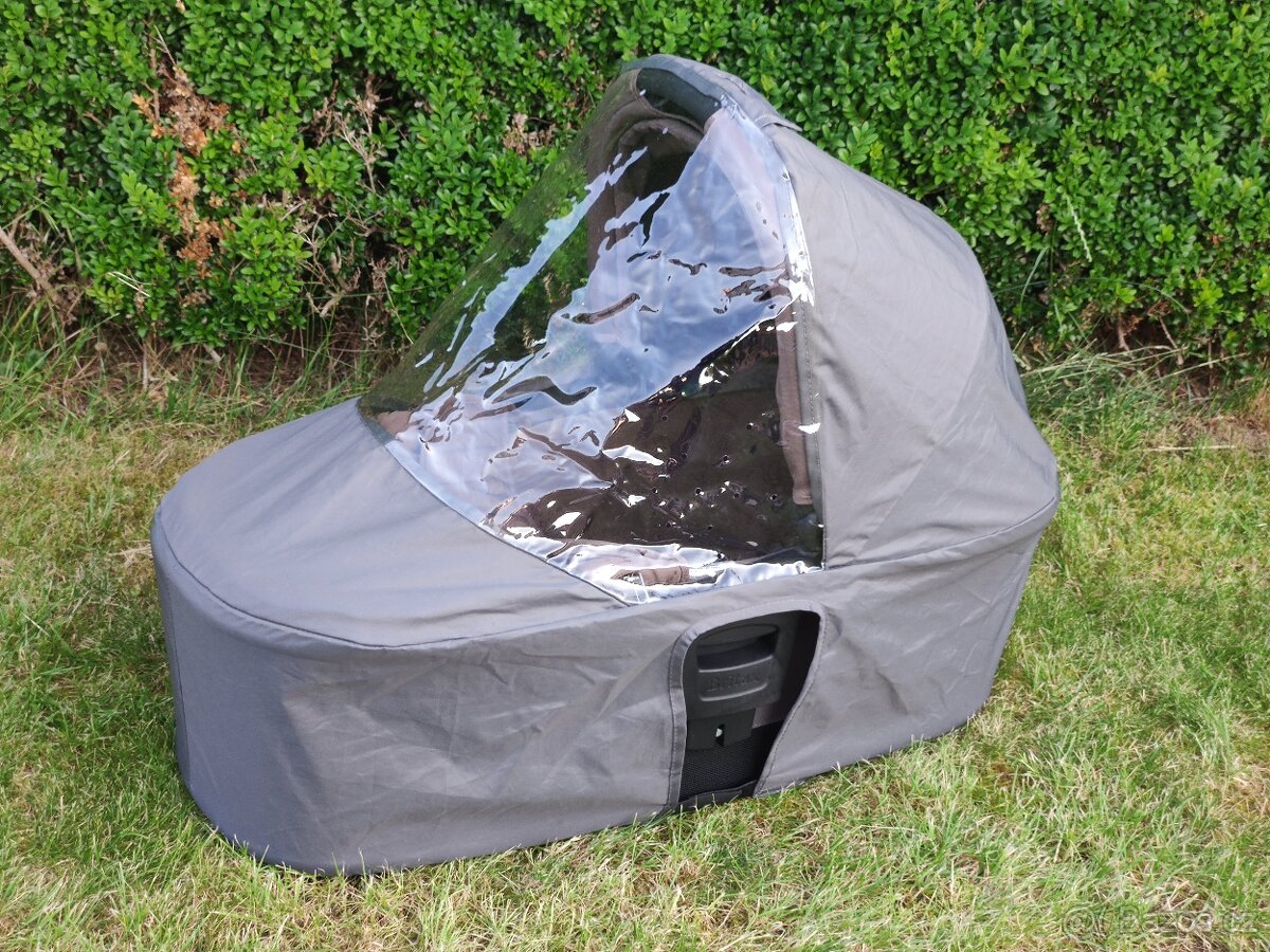 Britax B-MOTION trojkombinace (sporťák, korbička, vajíčko) - 18