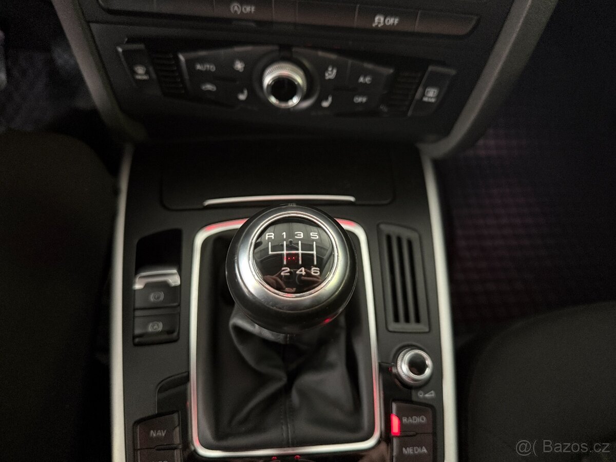 Audi A4 Avant 2,0 TDI 110kW,SERVISKA,S-LINE - 18