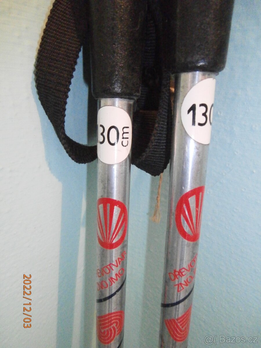 Lyže, vázání, přeskáče a hůlky - 18