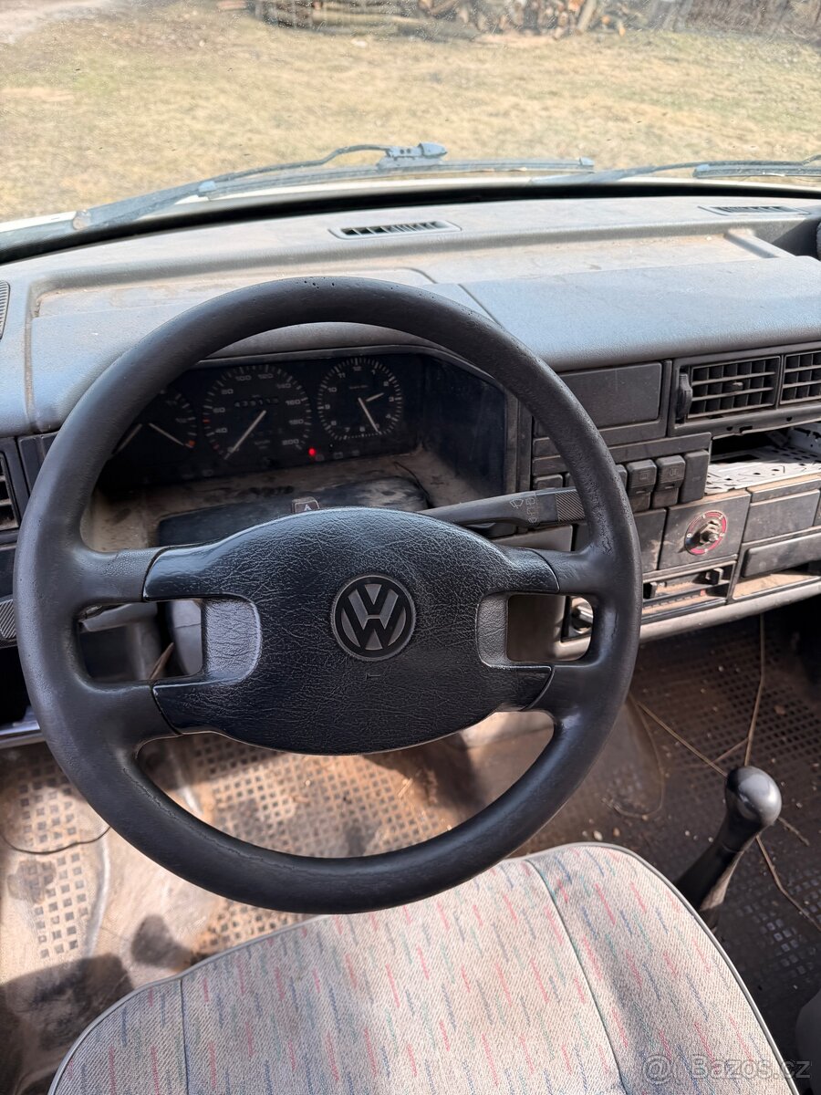 VW T4 Valník / doka 1.9td - 18