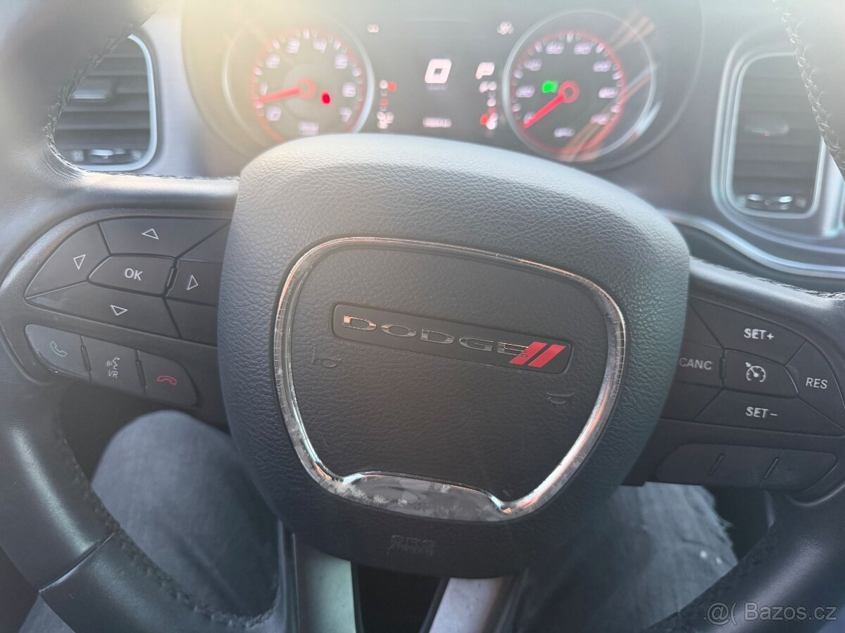 Dodge Charger 3,6 Facelift 2015 TOP STAV GARANCE - 18