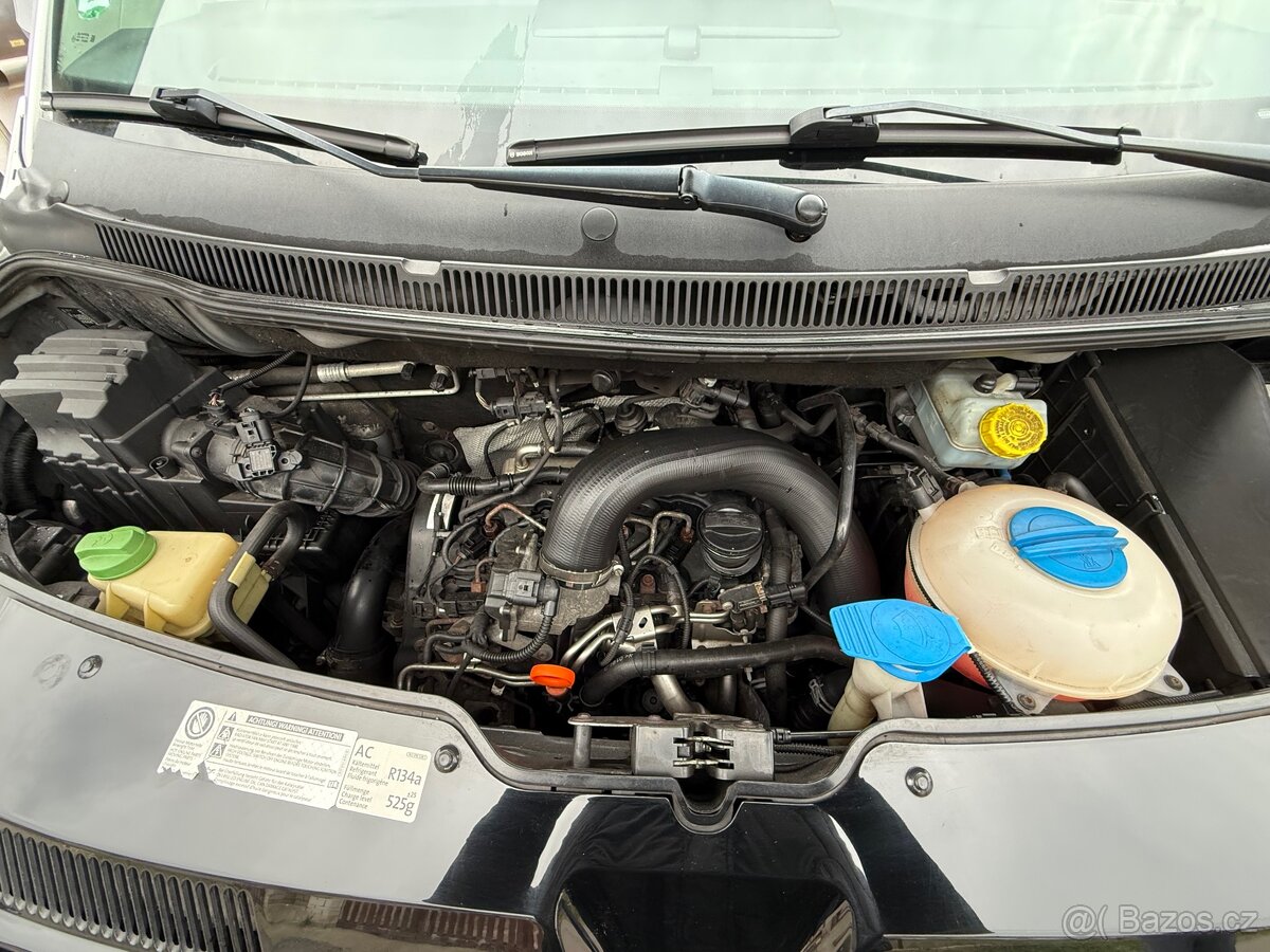 VOLKSWAGEN MULTIVAN T5 GP 2,0 TDI TEAM / 103 kW - 18