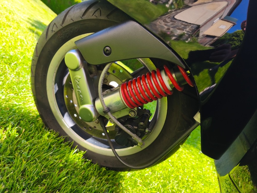 Vespa GTS 125 i.e. (2013) SLEVA - AKCE - 18