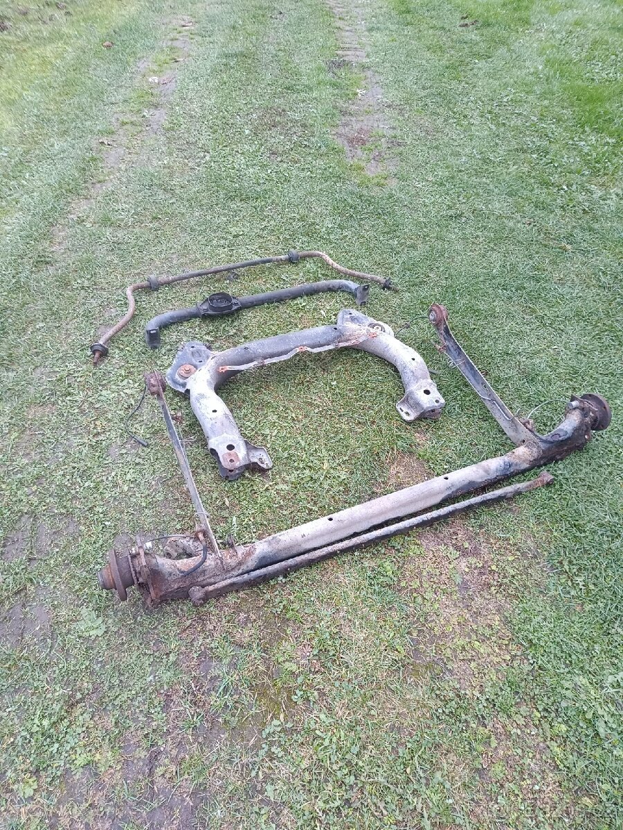 Audi 100 C4 sedan 2.5 TDI 85kW - ND - 18