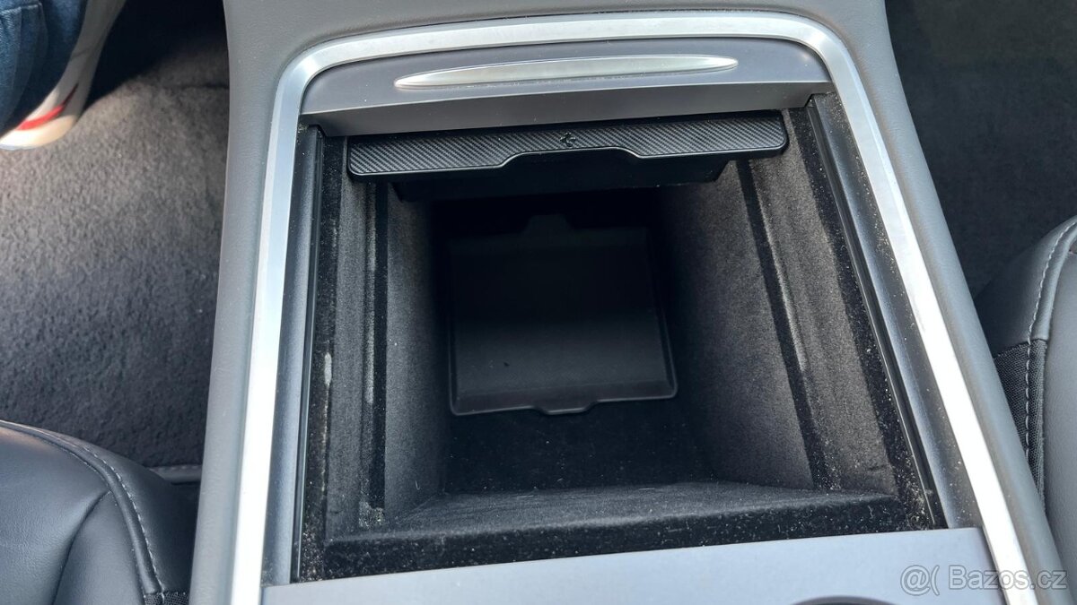 Tesla Model 3 Performance Dual Motor AWD - 18