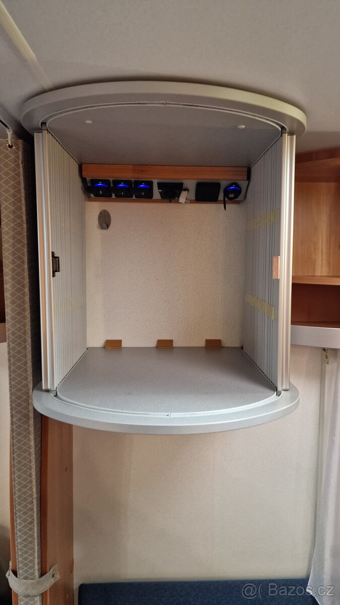 Karavan Bürstner Flipper 495 TK, 6 os., palandy, předstan - 18