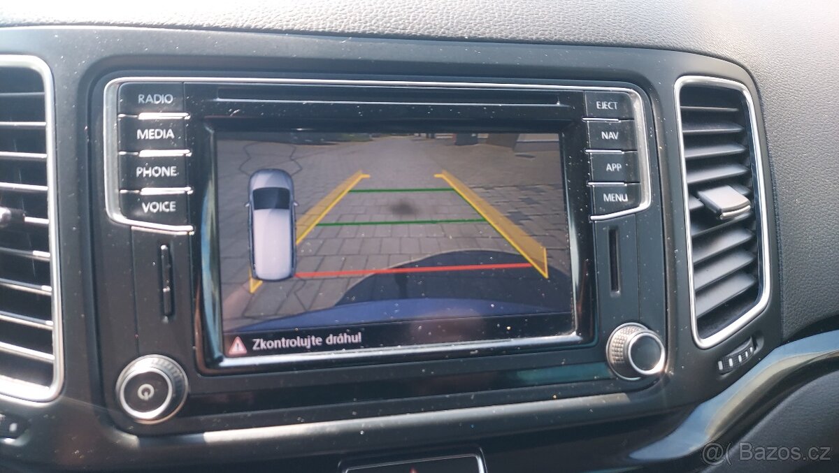 Sharan 4motion 2017 DSG 7MIST xenon Highline - 18