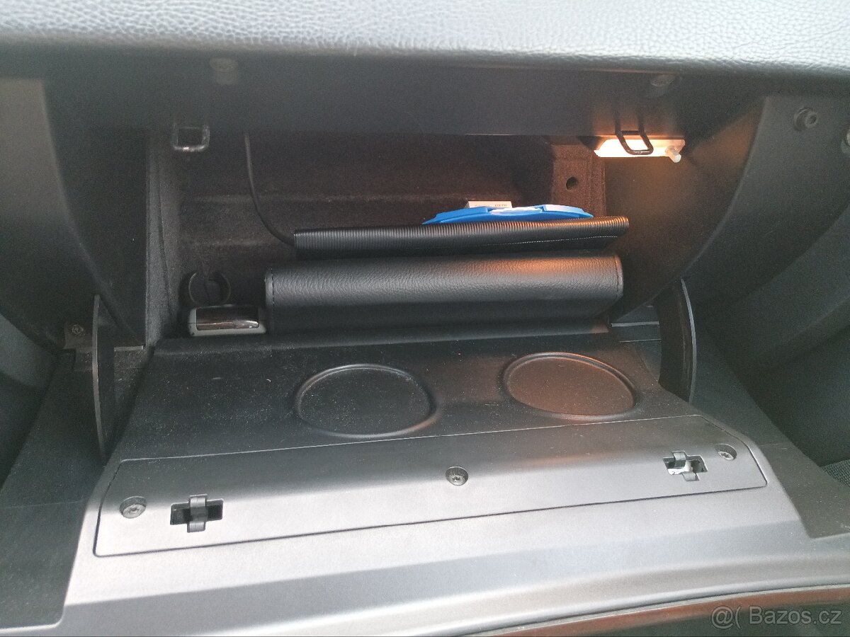 Volvo XC90 D5 AWD, rok výroby 09/2013 - 18