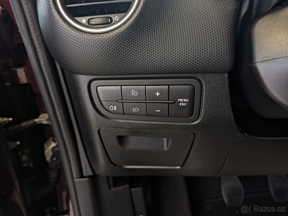 Fiat Punto 1.2i 51kW 1. majitel ČR, KLIMA - 18