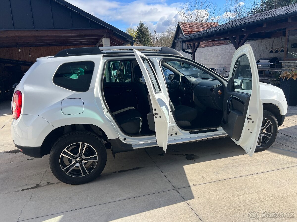 Dacia Duster 1.5 dci 79KW 1Majitel VELKÝ SERVIS 2X ALU KOLA - 18