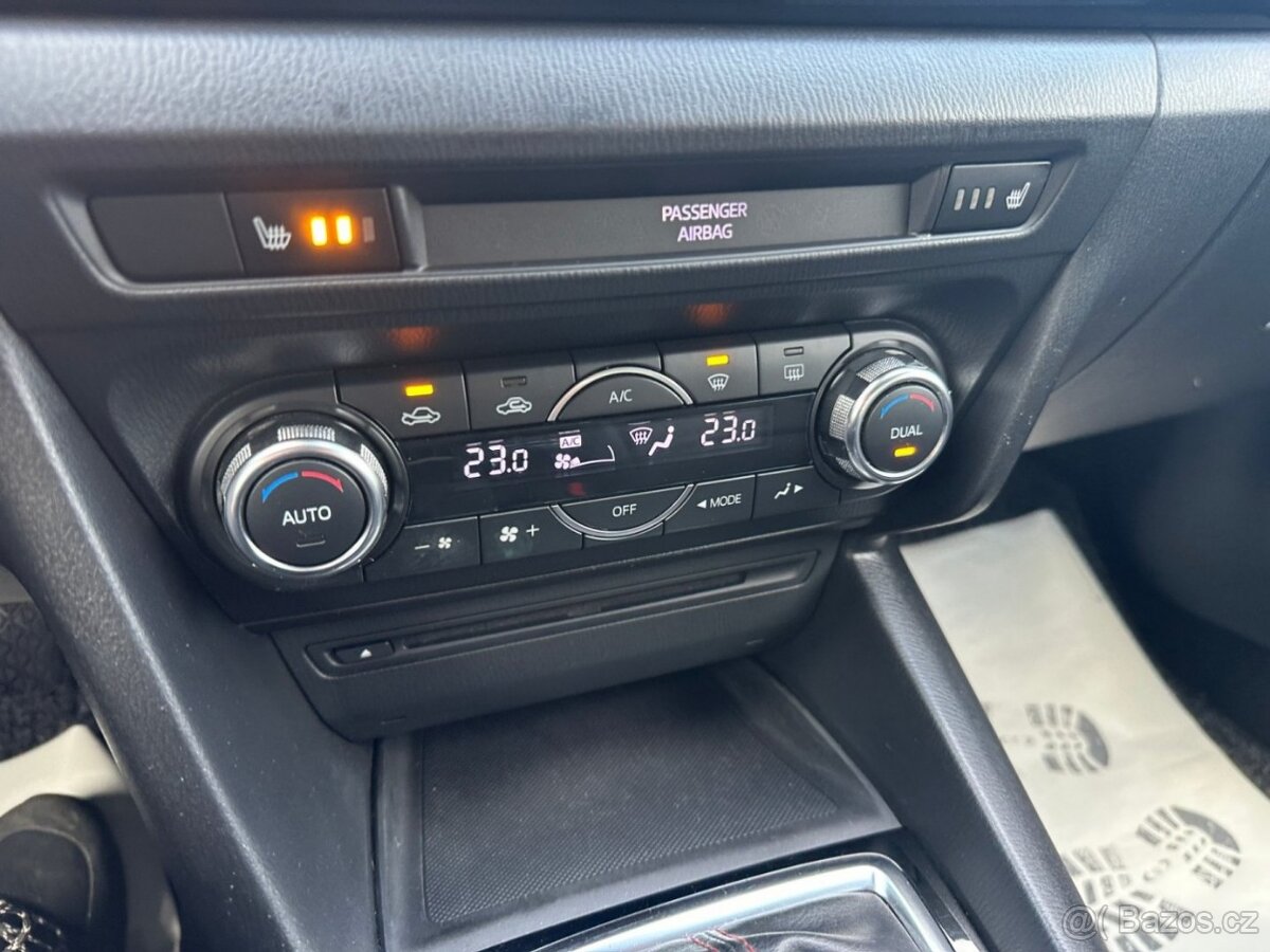 Prodávám Mazda 3 2.0i 88kw Attraction - 18