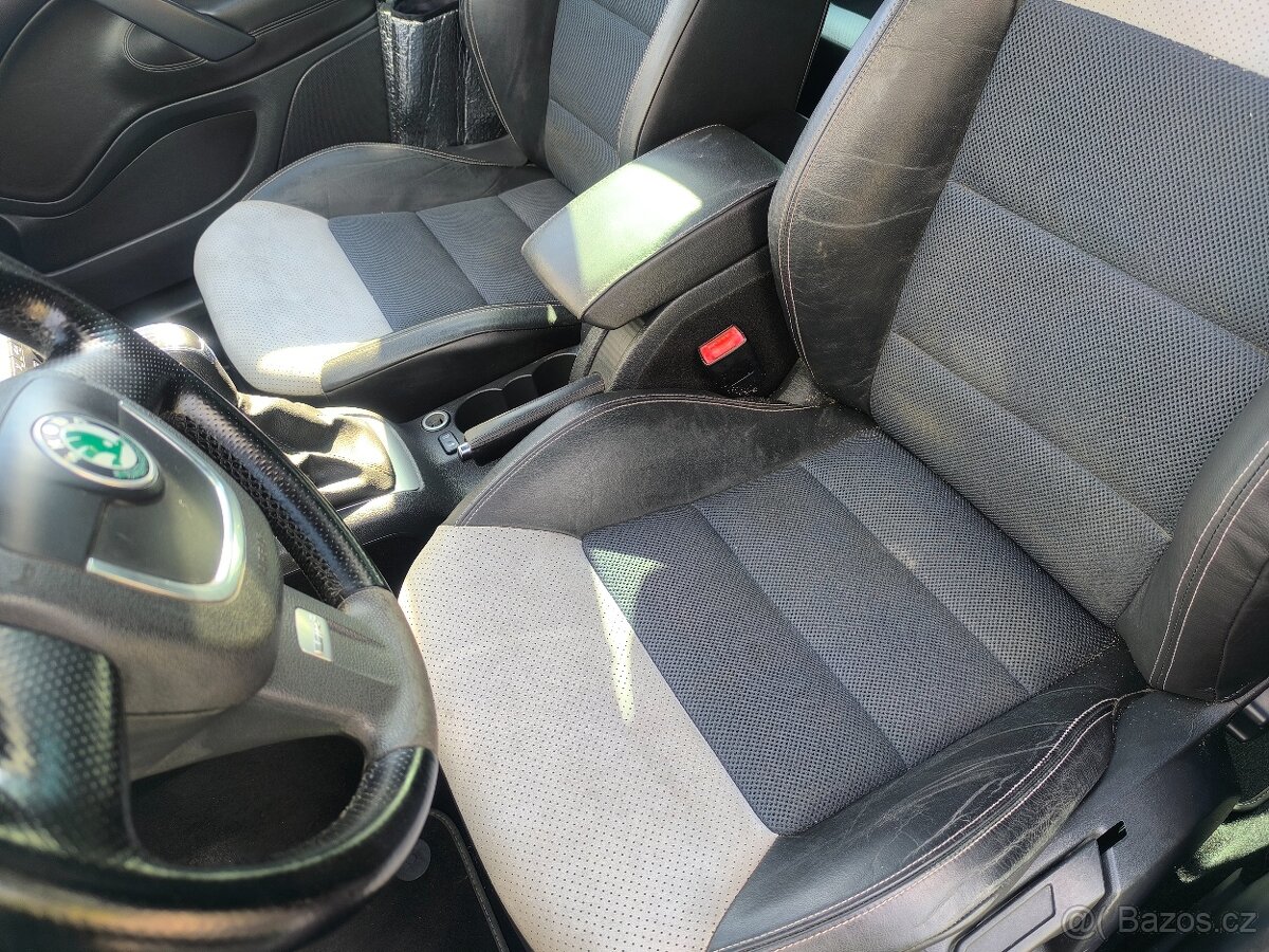 Škoda Octavia, RS125KW,KRÁSNÁ,SERVISKA,185TKM - 18