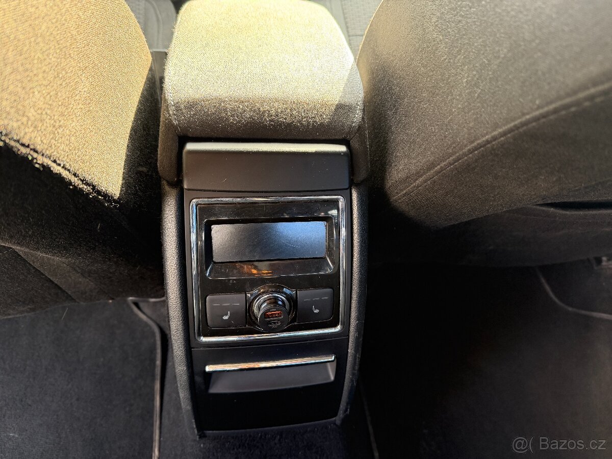 Škoda Superb 3.6 V6 4x4 DSG - 18