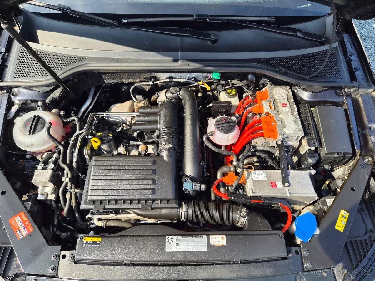 VW PASSAT VARIANT GTE 1.4 TSI 12/2016 210TKM PANORAMA - 18