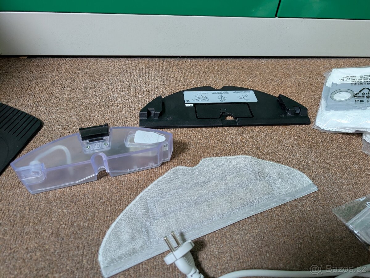 Robotický vysavač s mopem - Roborock S8+ černý - 18