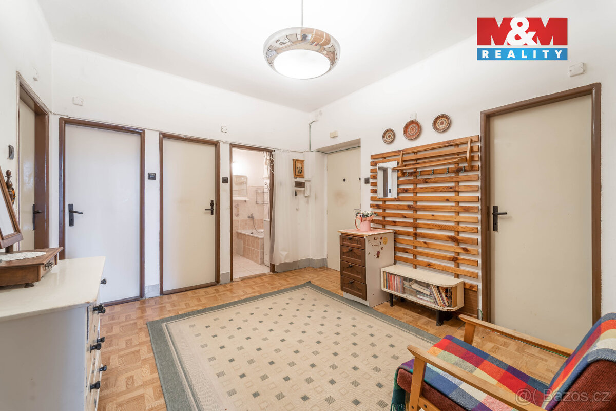 Prodej bytu 4+1, 102 m², Praha, ul. U družstva Repo - 18