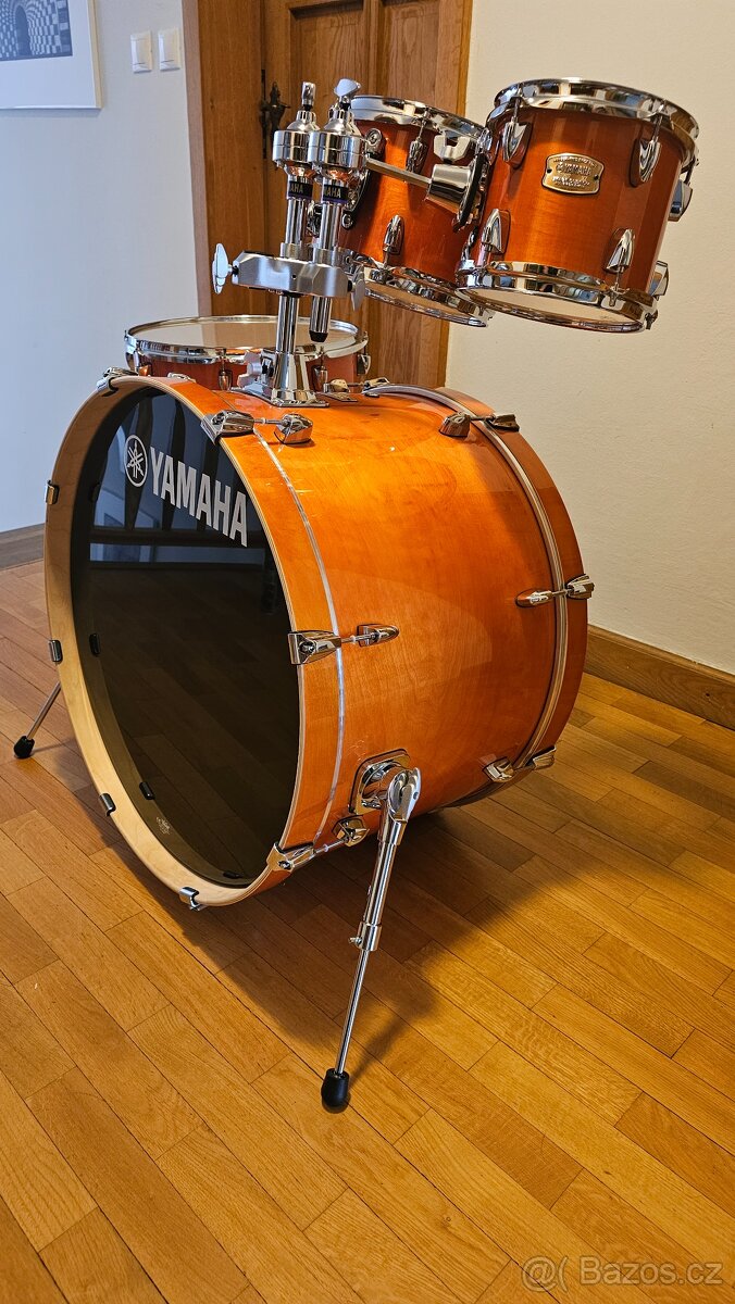 YAMAHA Stage Custom 24“ - 18