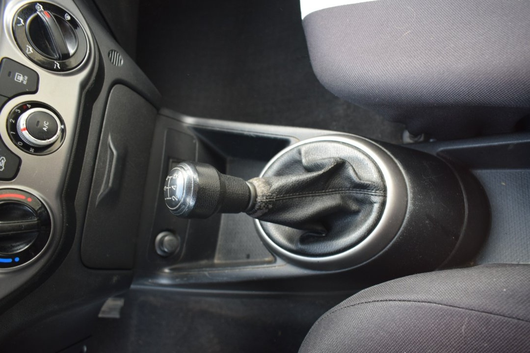 Hyundai i20 1.2i/2014/186TKM/ČR/KLIMA/ - 18