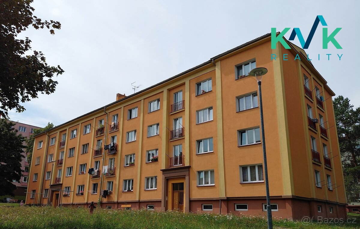 Pronájem bytu 3+1, 74 m2, 1.patro, ul. Lidická, Ostrov - 18