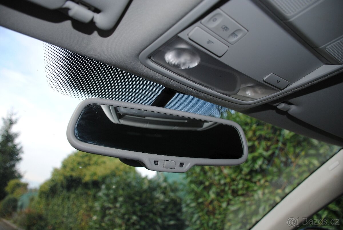 VW GOLF 6 kombi 1.2TSi 77kW - STYLE - 6ti kvalt - 18