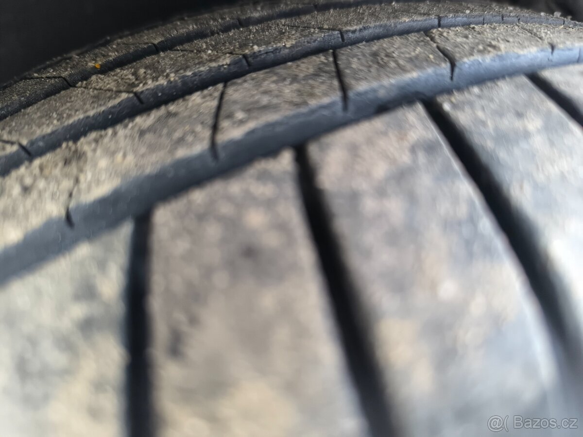 Volkswagen Golf, TDI 66KW,PĚKNÝ,SERVISKA,1MAJ57 - 18