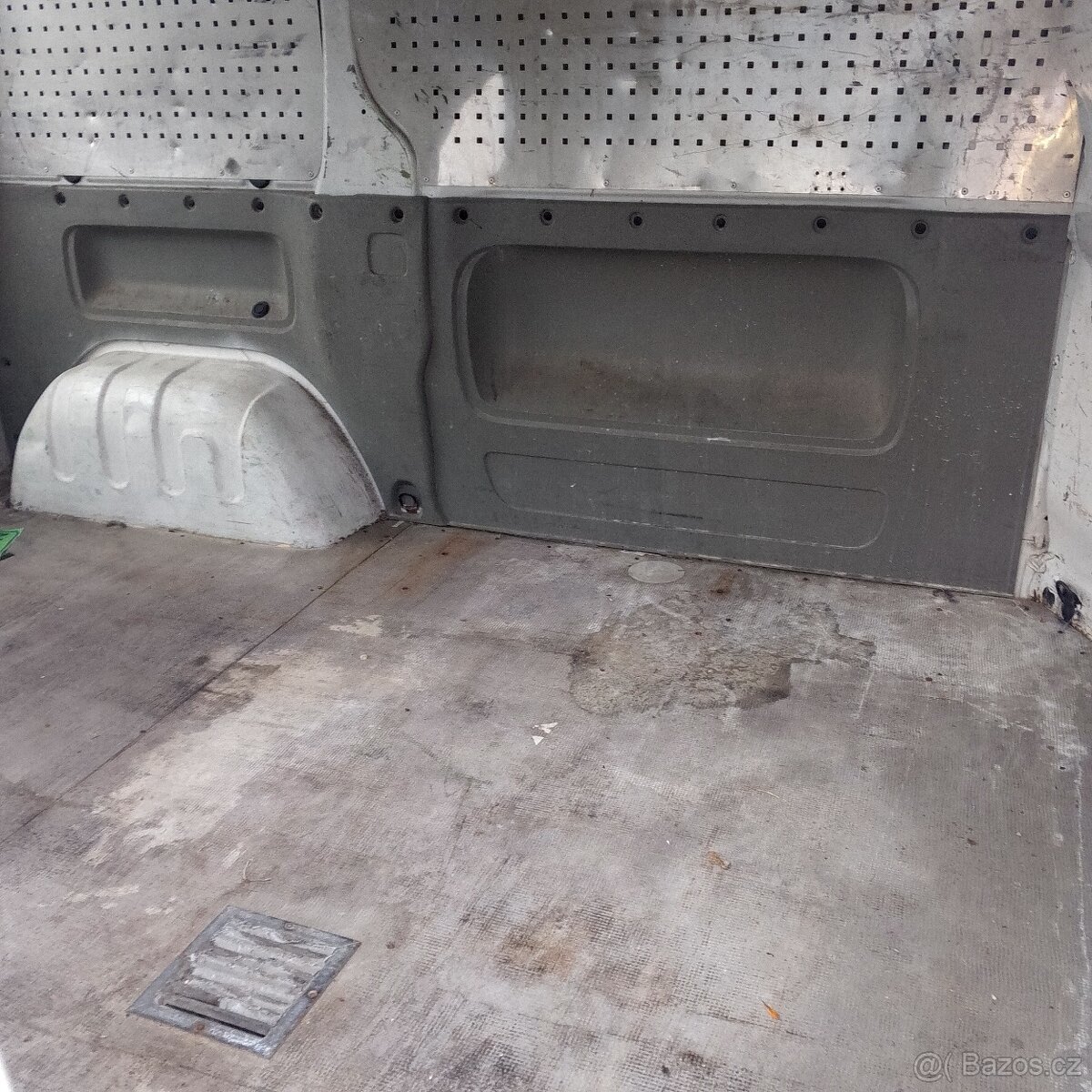 Renault Trafic 2.0 - 18