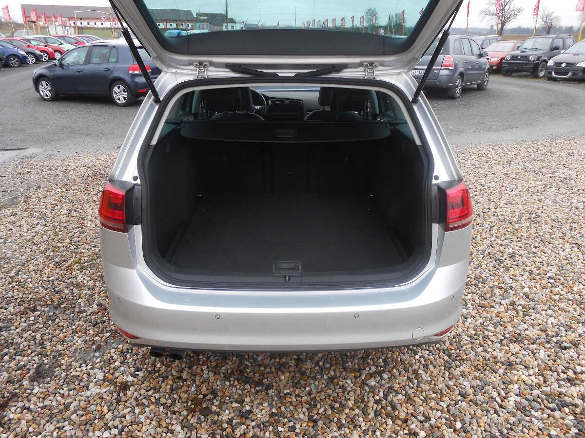 Volkswagen Golf VII 2.0 TDi 110Kw Highline CZ, 1.majitel - 18