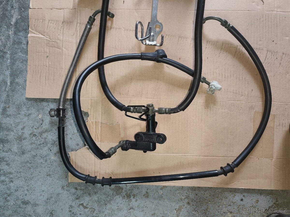 Díly na XV 1600 Wild Star - 18