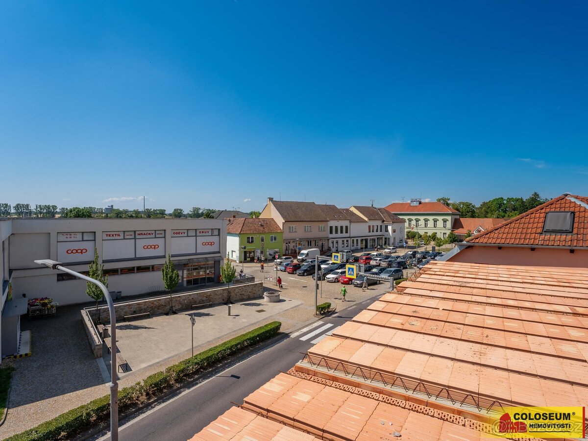 Hrušovany nad Jevišovkou, byt 3+kk novostavba, terasa, sklep - 18