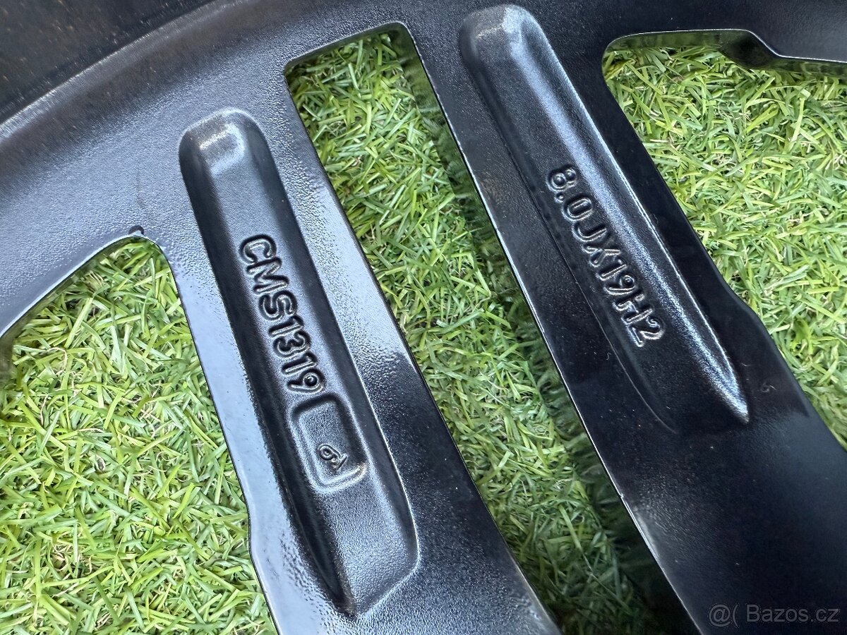 235/55 R19 - ZÁNOVNÍ ZIMNÍ SADA CONTINENTAL 5x112 CMS - 18