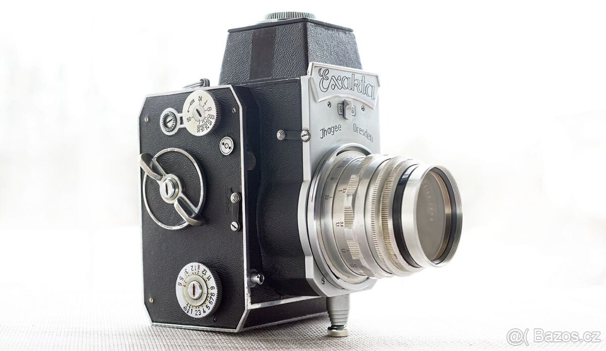 Raritní historický středoformát Exakta 66 Vertical - 18