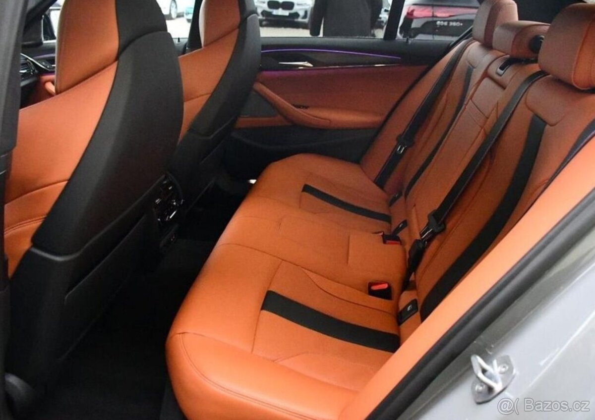 BMW M5 COMP.HUD H/K CARBON CERAMIC ČR - 18